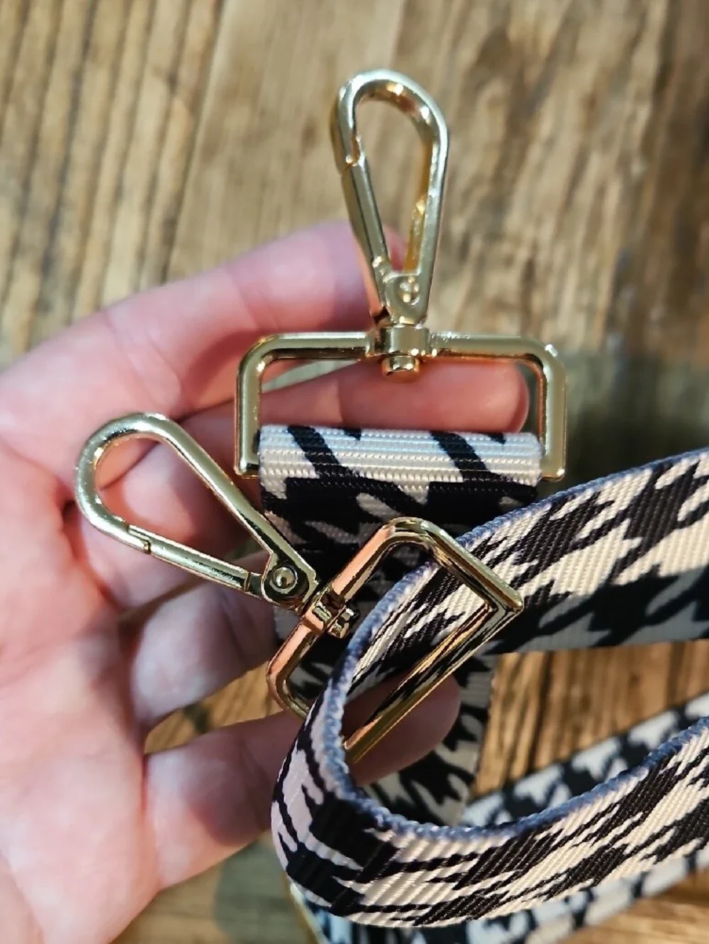 Canvas Adjustable Houndstooth Bag Strap with Gold Hardware - Black & White